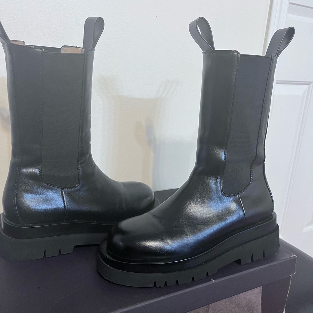 Bottega Veneta Black Leather Combat Boots